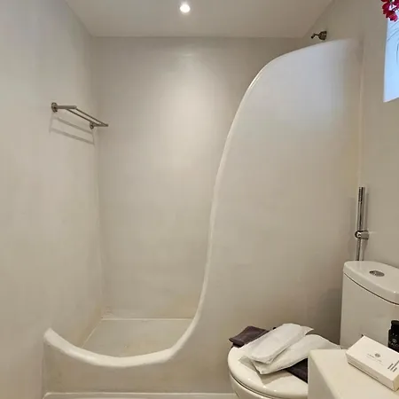 Apartamento Milobsidian House