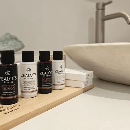 Apartamento Milobsidian House