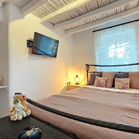 Milobsidian House Apartamento